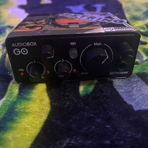 Ring Black Car Audio Amplifier with Compact Design